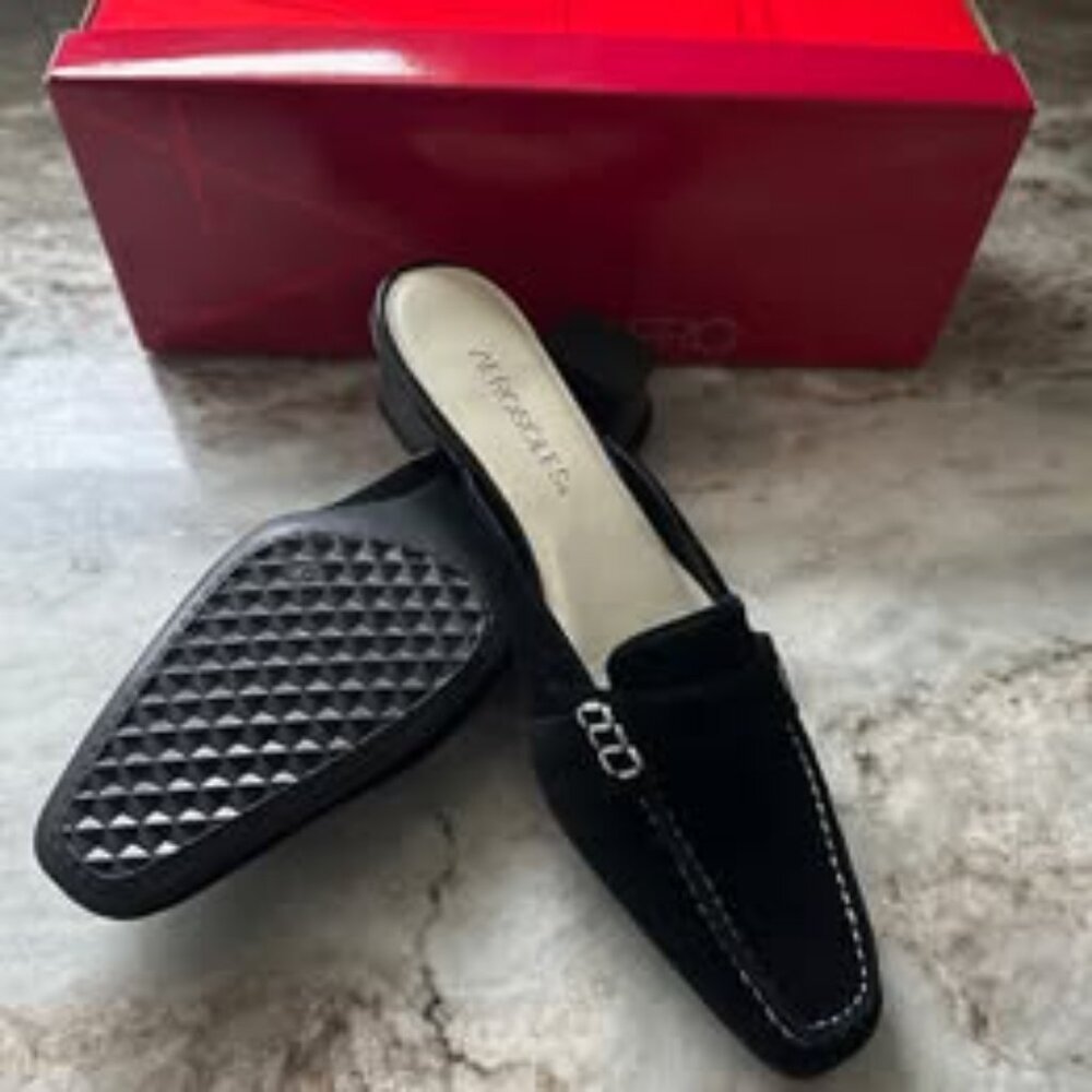Black Suede Mule Brand New - Picture 2 of 3